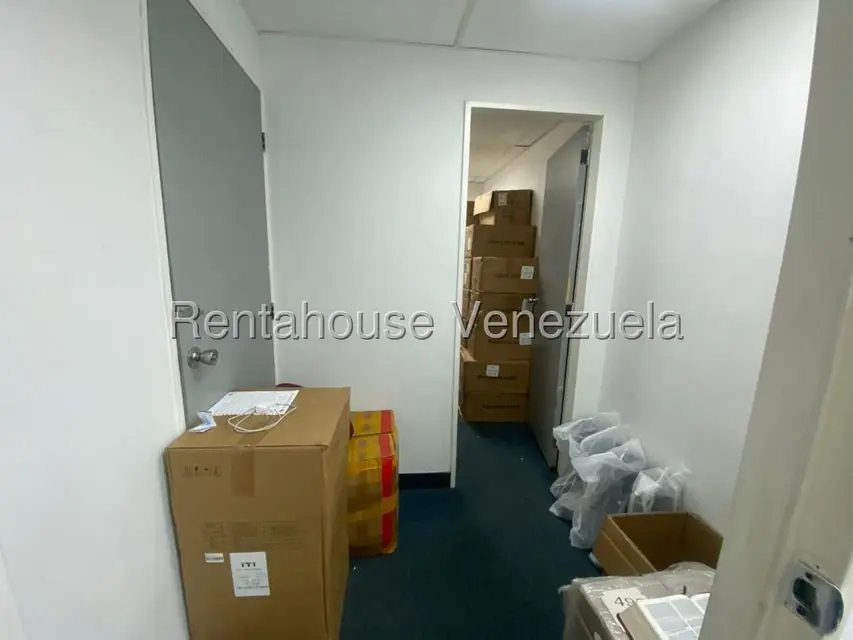Comercial (Oficina) en Venta en La Urbina, Distrito Metropolitano - 36