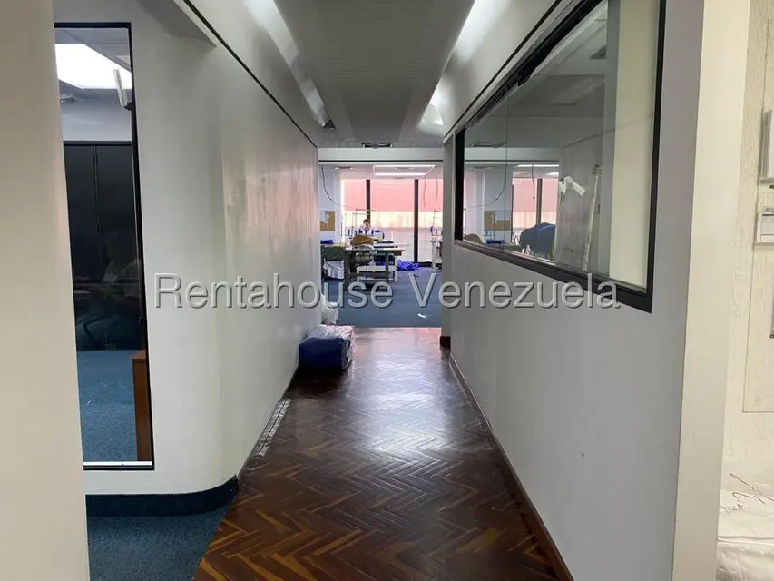 Comercial (Oficina) en Venta en La Urbina, Distrito Metropolitano - 9