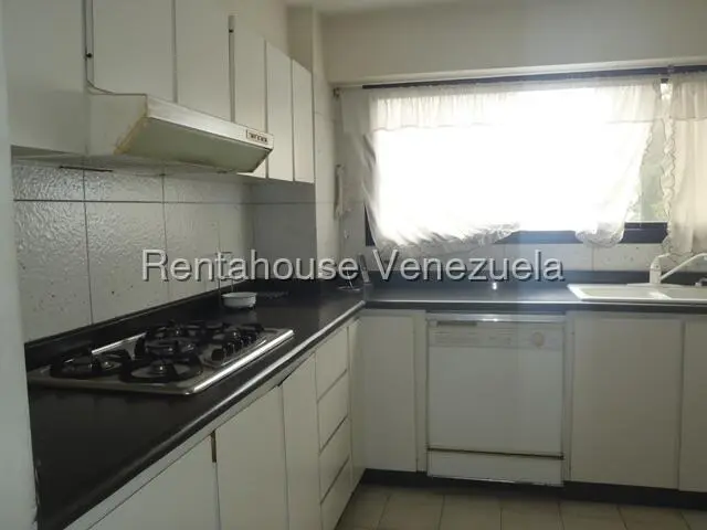 Apartamento (1 Nivel) en Venta en Lomas de Prados del Este, Distrito Metropolitano - 11