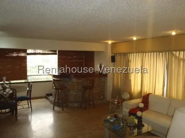 Apartamento (1 Nivel) en Venta en Lomas de Prados del Este, Distrito Metropolitano - 6