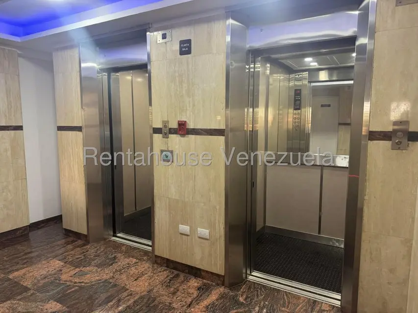 Apartamento (1 Nivel) en Venta en Caribe, Vargas - 2