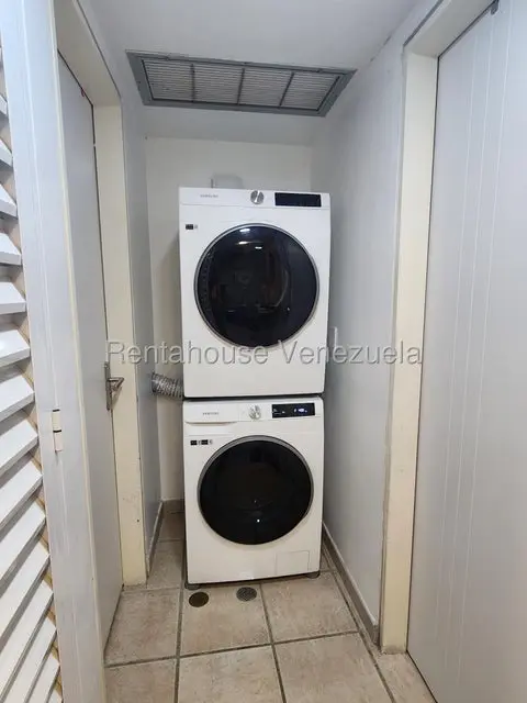 Apartamento (1 Nivel) en Venta en Caribe, Vargas - 13