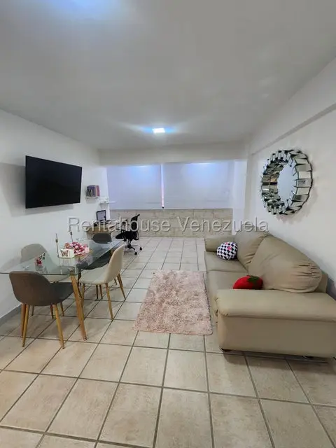 Apartamento (1 Nivel) en Venta en Caribe, Vargas - 4