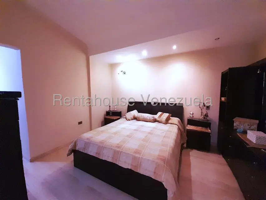 Casa (Multipes Niveles) en Venta en Sector La Floresta, Falcon - 13