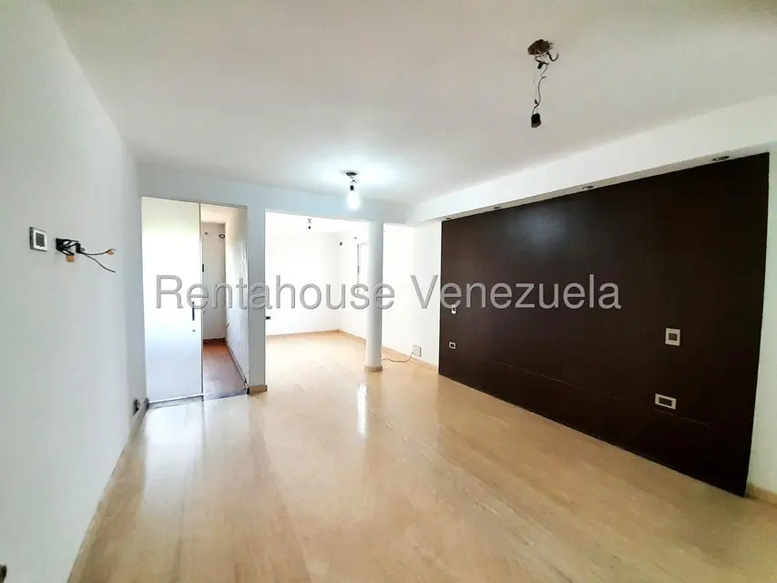 Casa (Multipes Niveles) en Venta en Sector La Floresta, Falcon - 24