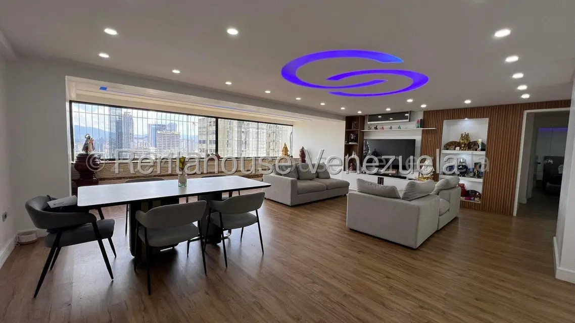Apartamento (1 Nivel) en Venta en San Bernardino, Distrito Metropolitano - 2
