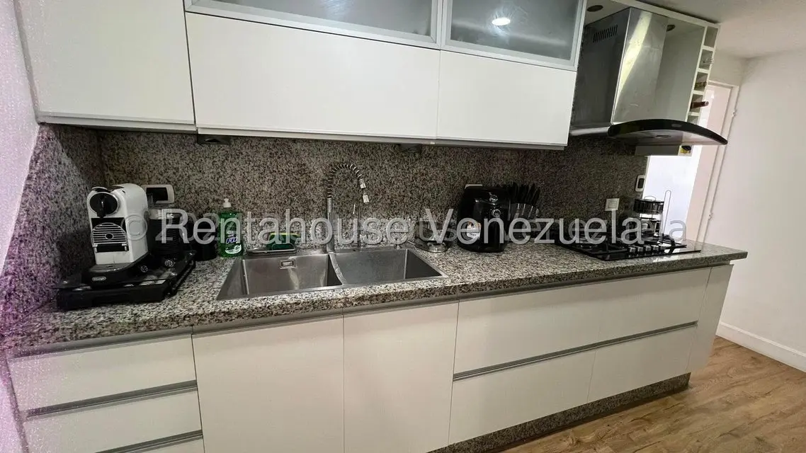 Apartamento (1 Nivel) en Venta en San Bernardino, Distrito Metropolitano - 15