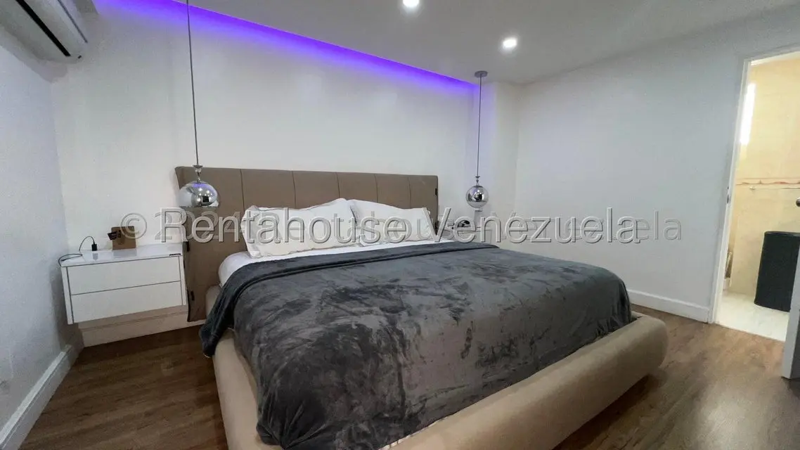 Apartamento (1 Nivel) en Venta en San Bernardino, Distrito Metropolitano - 20