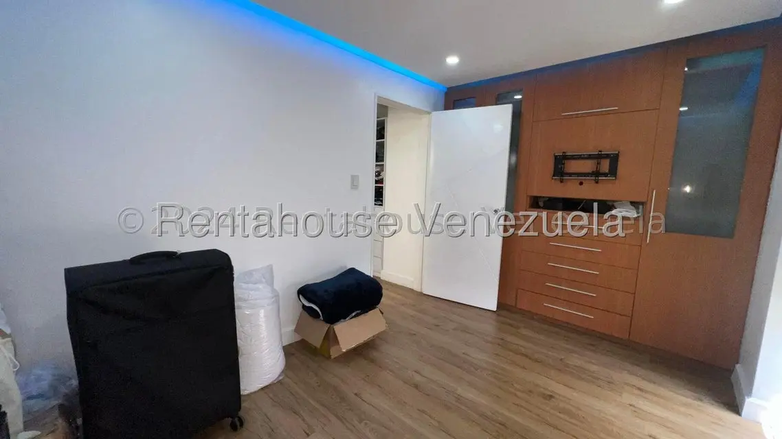 Apartamento (1 Nivel) en Venta en San Bernardino, Distrito Metropolitano - 27