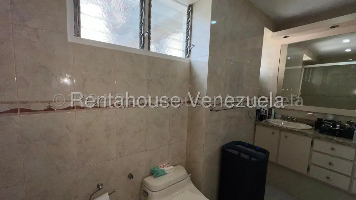 Apartamento (1 Nivel) en Venta en San Bernardino, Distrito Metropolitano - 29
