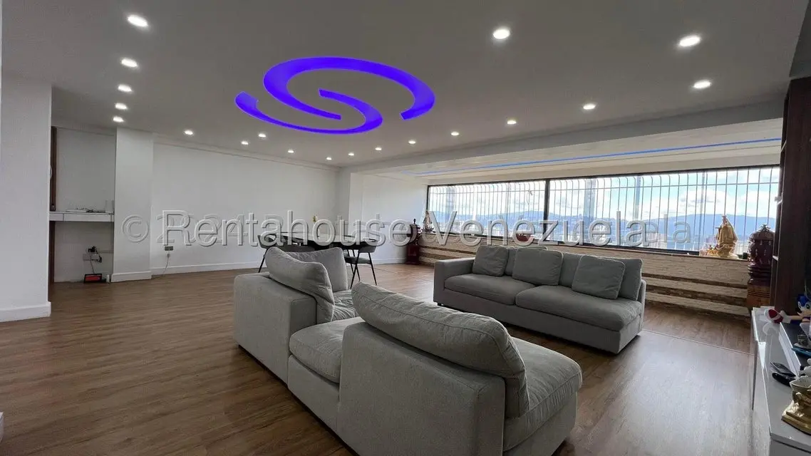 Apartamento (1 Nivel) en Venta en San Bernardino, Distrito Metropolitano - 4