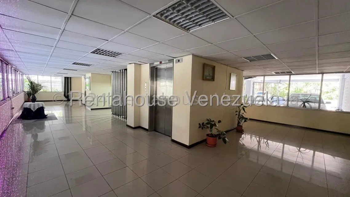 Apartamento (1 Nivel) en Venta en San Bernardino, Distrito Metropolitano - 35