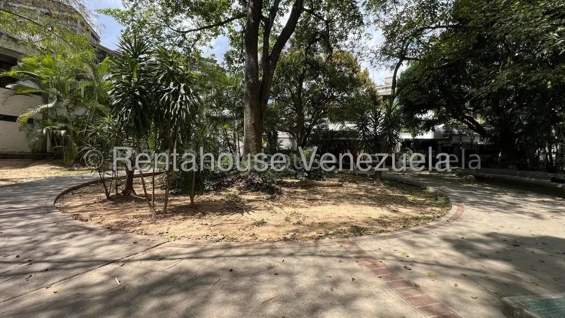 Apartamento (1 Nivel) en Venta en San Bernardino, Distrito Metropolitano - 38