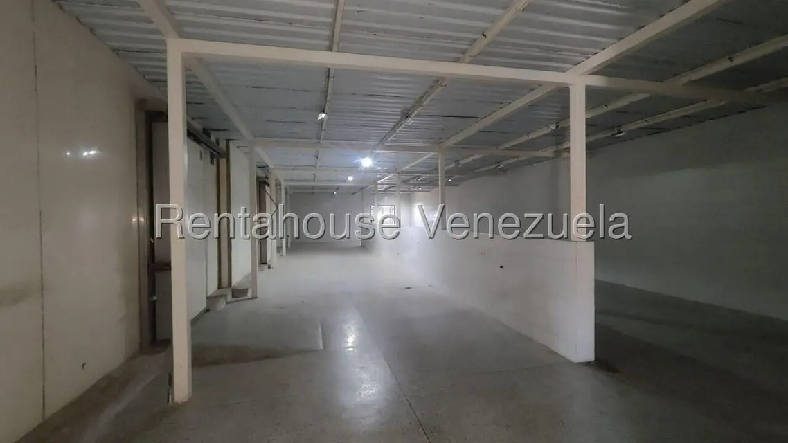 Comercial (Galpon - Deposito) en Alquiler en Nuevo Pueblo, Falcon - 11