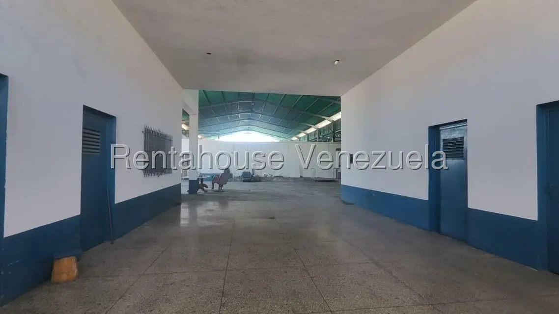 Comercial (Galpon - Deposito) en Alquiler en Nuevo Pueblo, Falcon - 12