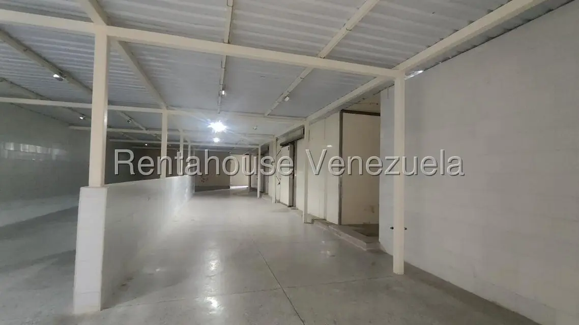 Comercial (Galpon - Deposito) en Alquiler en Nuevo Pueblo, Falcon - 13