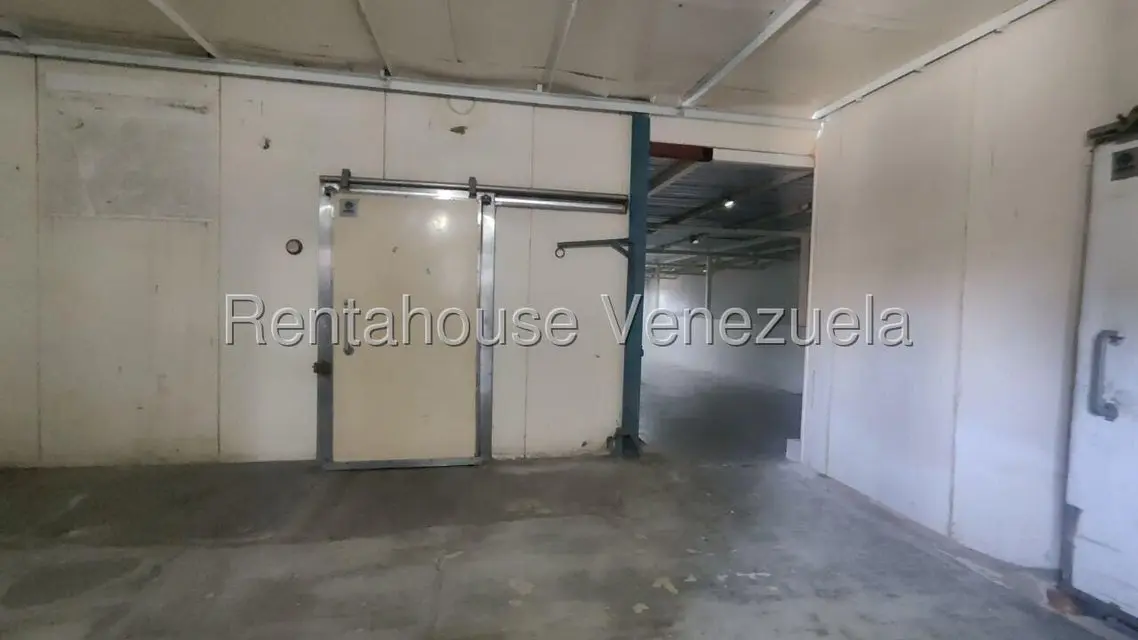 Comercial (Galpon - Deposito) en Alquiler en Nuevo Pueblo, Falcon - 15