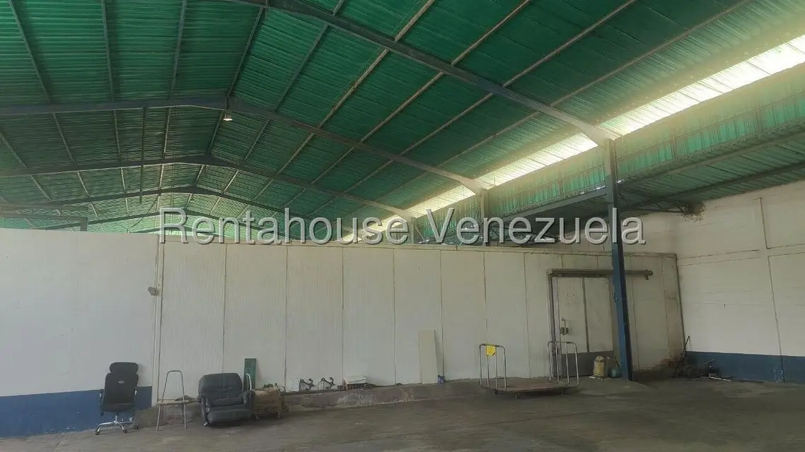 Comercial (Galpon - Deposito) en Alquiler en Nuevo Pueblo, Falcon - 6