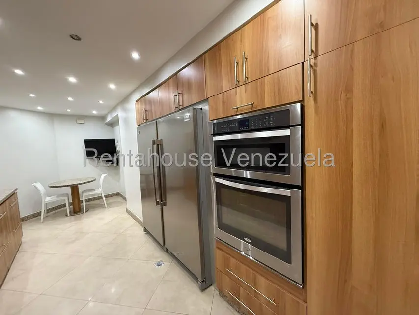 Apartamento (1 Nivel) en Venta en Santa Eduvigis, Distrito Metropolitano - 25
