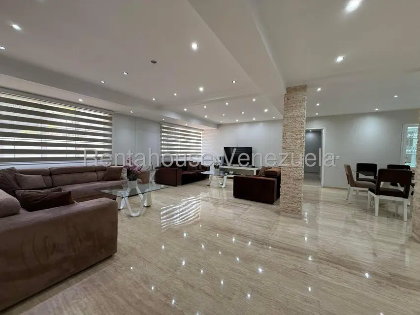 Apartamento (1 Nivel) en Venta en Santa Eduvigis, Distrito Metropolitano - 9