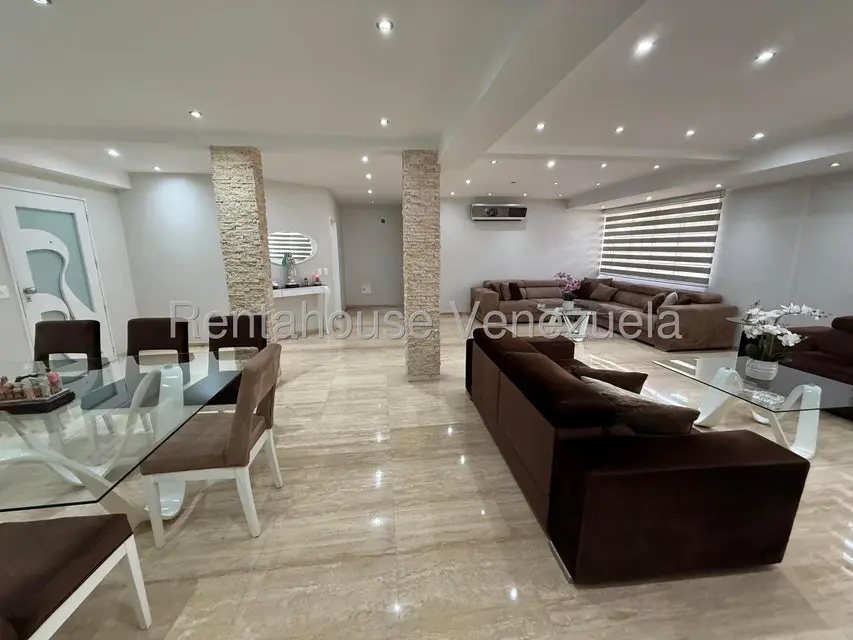 Apartamento (1 Nivel) en Venta en Santa Eduvigis, Distrito Metropolitano - 10