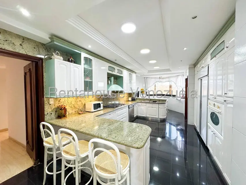 Apartamento (1 Nivel) en Alquiler en Lomas de San Roman, Distrito Metropolitano - 14