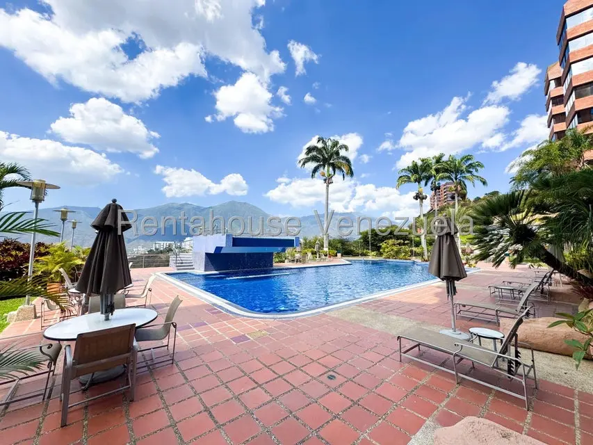 Apartamento (1 Nivel) en Alquiler en Lomas de San Roman, Distrito Metropolitano - 32