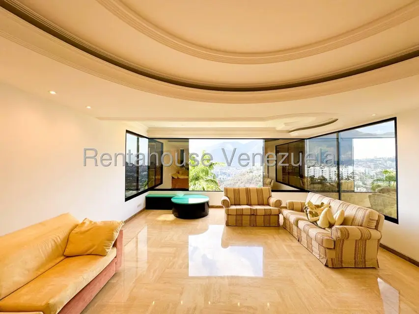 Apartamento (1 Nivel) en Alquiler en Lomas de San Roman, Distrito Metropolitano - 5