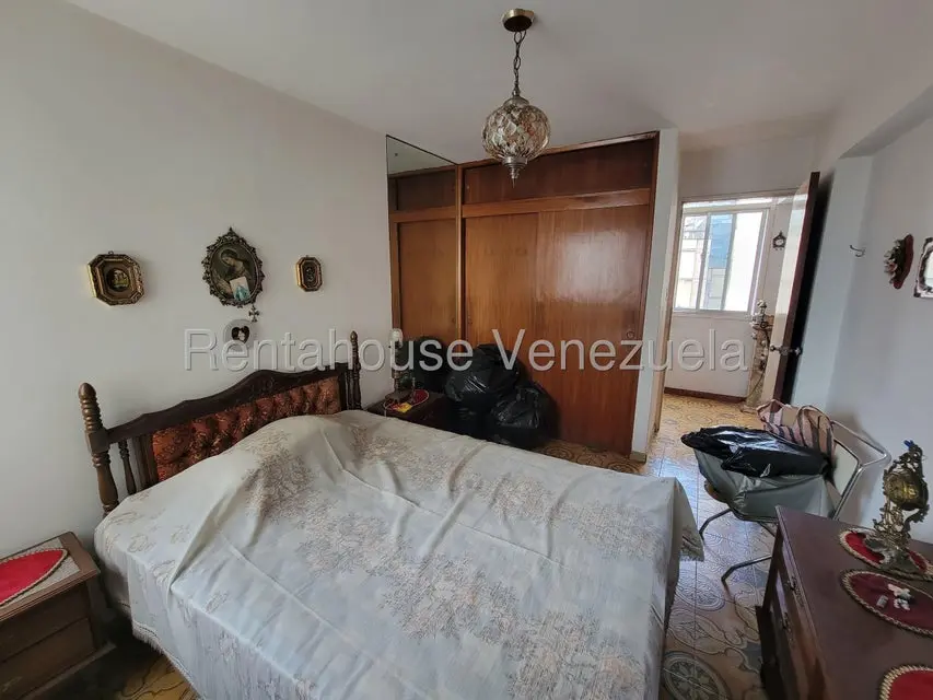 Apartamento (1 Nivel) en Venta en Parroquia La Candelaria, Distrito Metropolitano - 12
