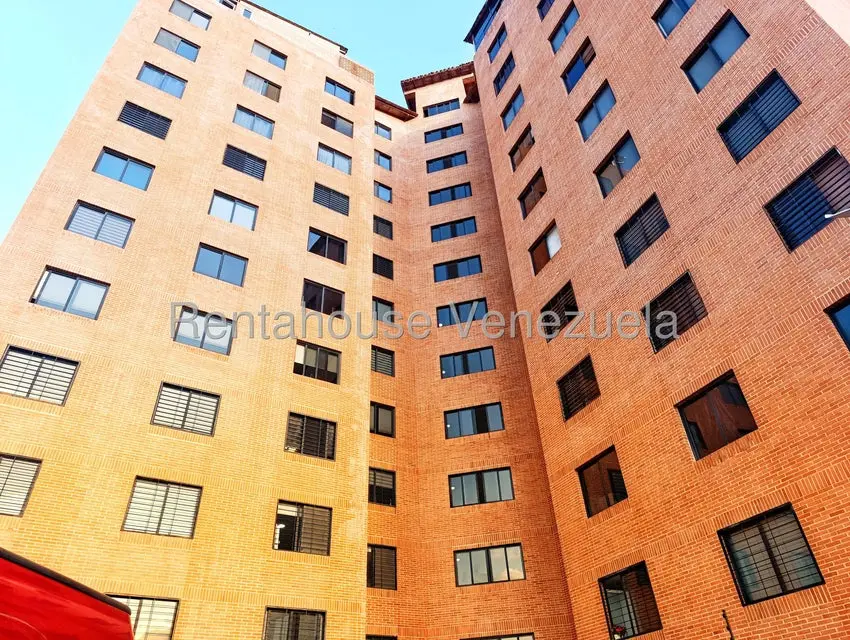 Apartamento (1 Nivel) en Venta en Colinas de La Tahona, Distrito Metropolitano - 2