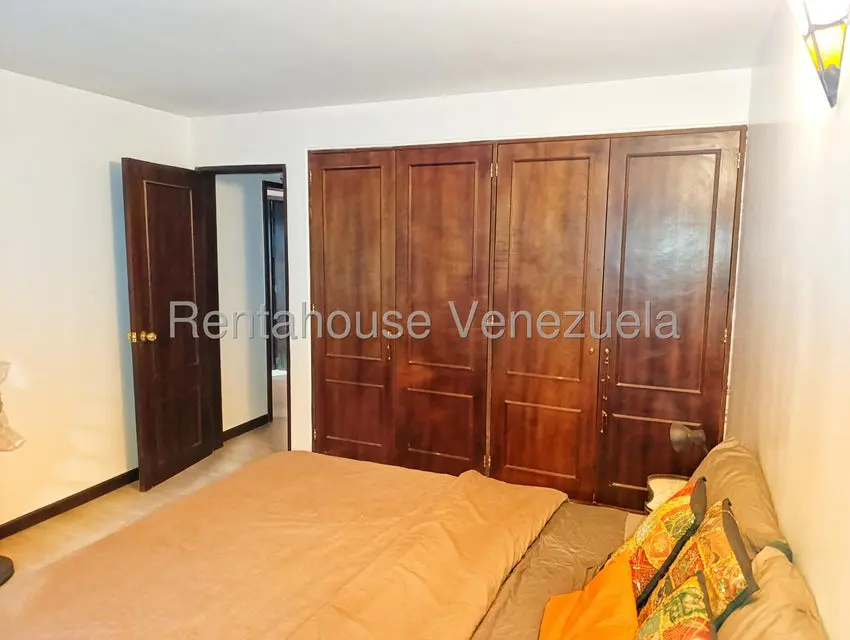 Apartamento (1 Nivel) en Venta en Colinas de La Tahona, Distrito Metropolitano - 18