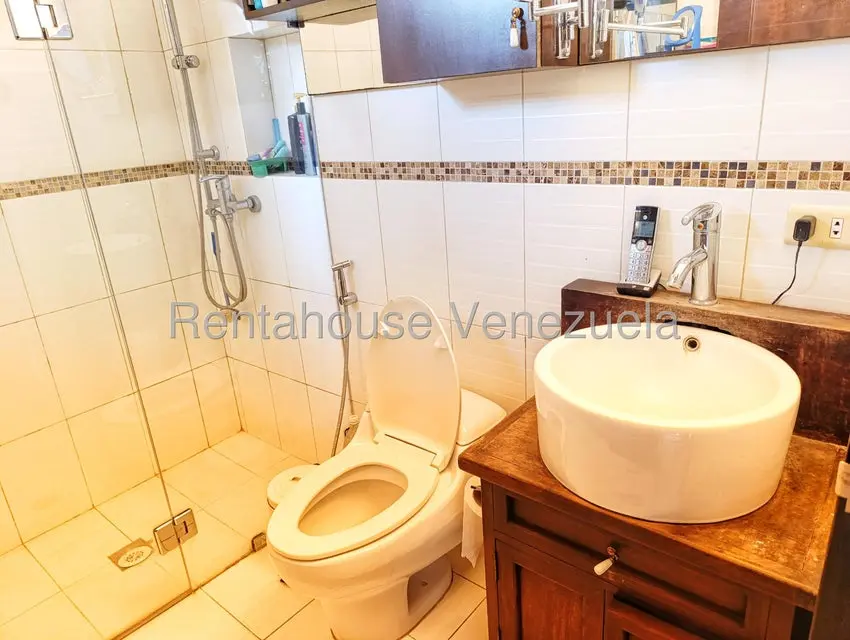 Apartamento (1 Nivel) en Venta en Colinas de La Tahona, Distrito Metropolitano - 25