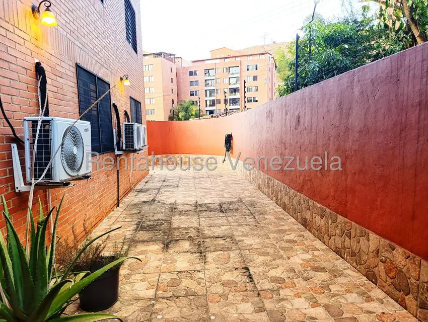 Apartamento (1 Nivel) en Venta en Colinas de La Tahona, Distrito Metropolitano - 28