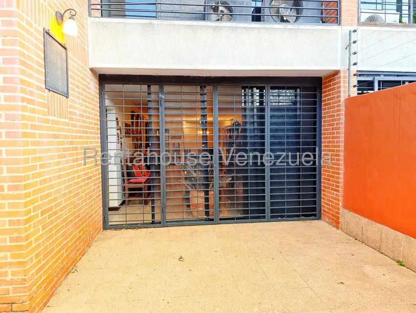 Apartamento (1 Nivel) en Venta en Colinas de La Tahona, Distrito Metropolitano - 32