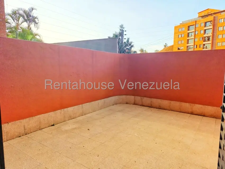 Apartamento (1 Nivel) en Venta en Colinas de La Tahona, Distrito Metropolitano - 34