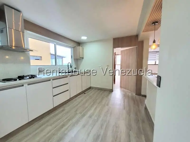 Apartamento (1 Nivel) en Alquiler en Del Este, Lara - 12