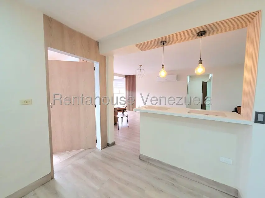 Apartamento (1 Nivel) en Alquiler en Del Este, Lara - 13