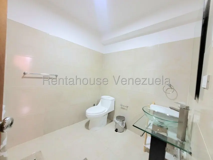 Apartamento (1 Nivel) en Alquiler en Del Este, Lara - 21