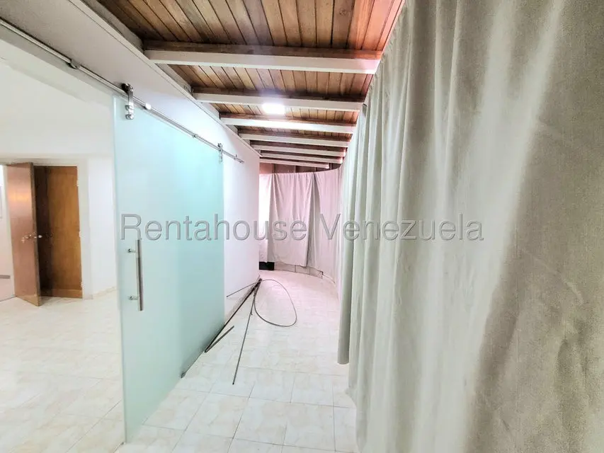 Apartamento (1 Nivel) en Alquiler en Del Este, Lara - 22