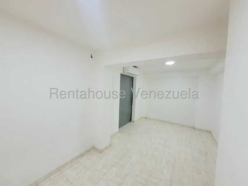 Apartamento (1 Nivel) en Alquiler en Del Este, Lara - 25