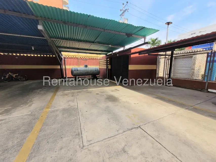 Apartamento (1 Nivel) en Alquiler en Del Este, Lara - 31