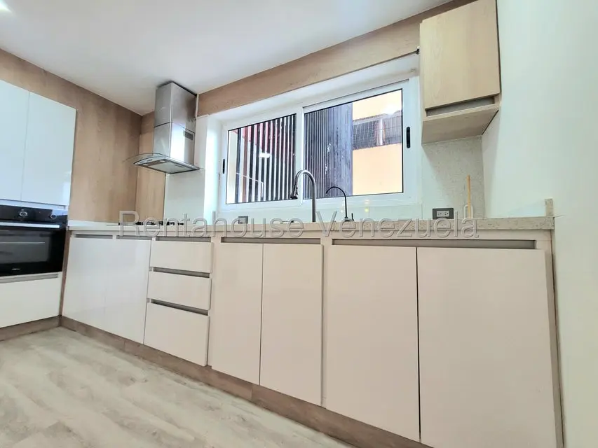 Apartamento (1 Nivel) en Alquiler en Del Este, Lara - 10