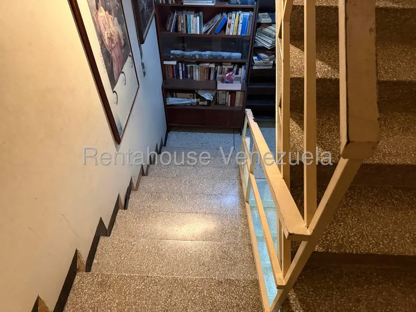 Casa (Multipes Niveles) en Venta en Los Chorros, Distrito Metropolitano - 13