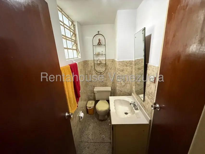 Casa (Multipes Niveles) en Venta en Los Chorros, Distrito Metropolitano - 18