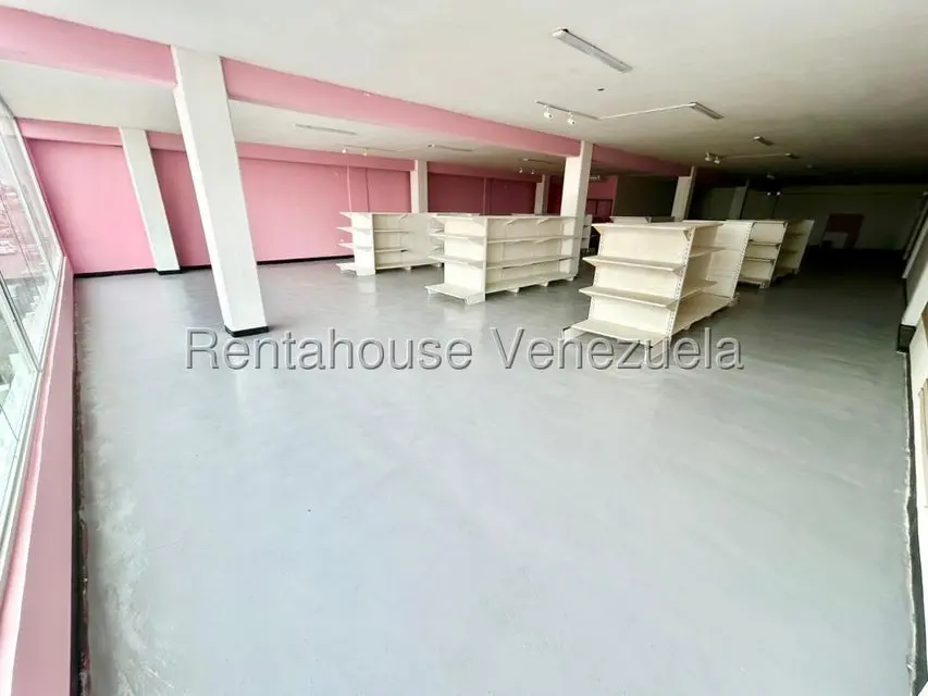 Comercial (Local Comercial) en Alquiler en Centro, Lara - 2