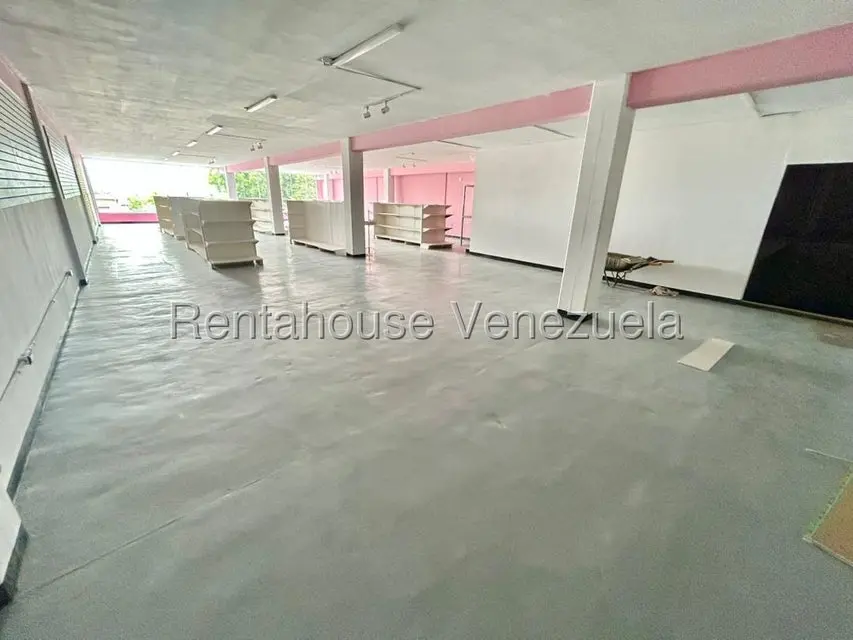 Comercial (Local Comercial) en Alquiler en Centro, Lara - 3