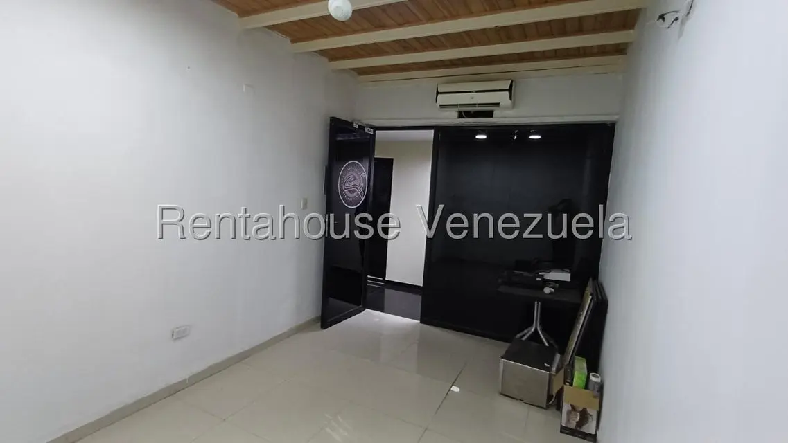 Comercial (Local Comercial) en Alquiler en Zona Centro, Aragua - 5