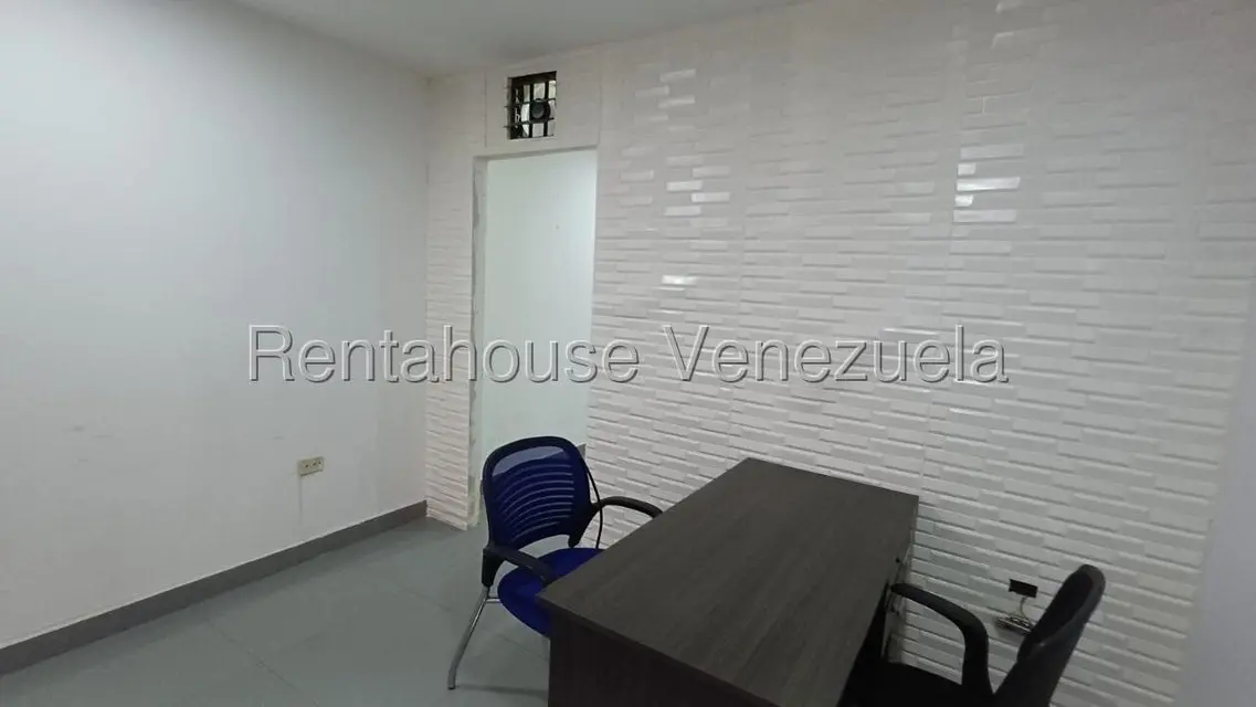 Comercial (Local Comercial) en Venta en Zona Centro, Aragua - 21