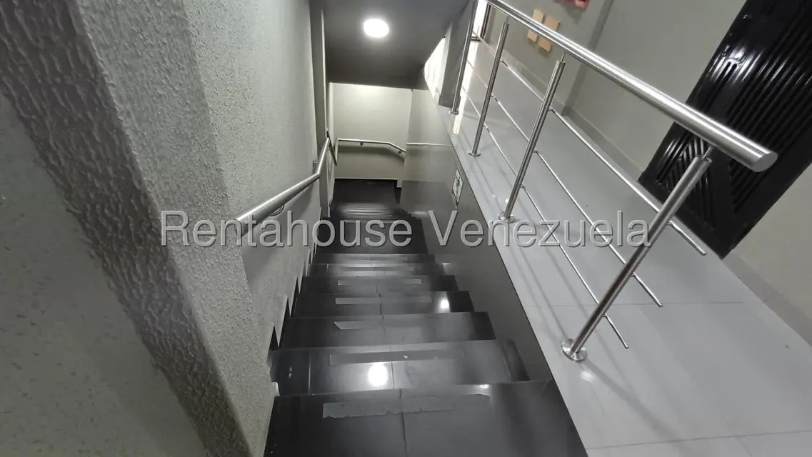 Comercial (Local Comercial) en Venta en Zona Centro, Aragua - 25