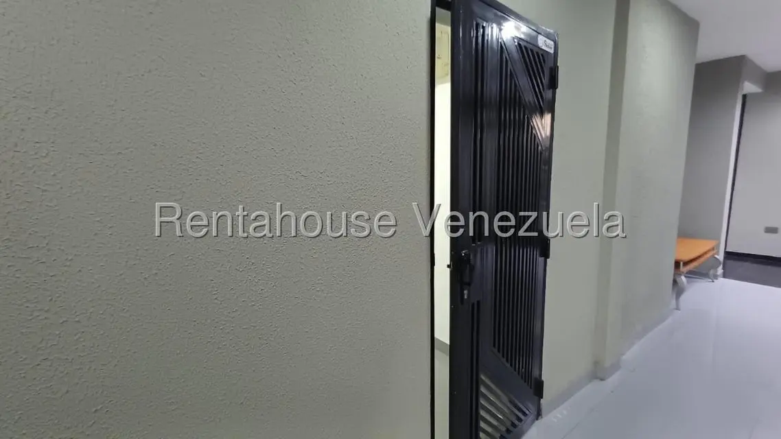 Comercial (Local Comercial) en Venta en Zona Centro, Aragua - 4